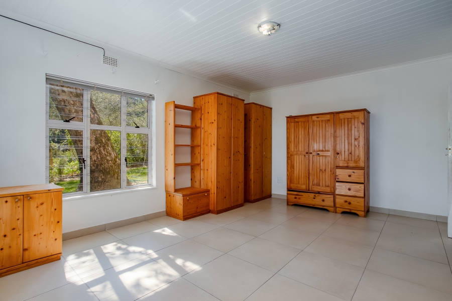 To Let Commercial Property for Rent in Bainskloof Western Cape